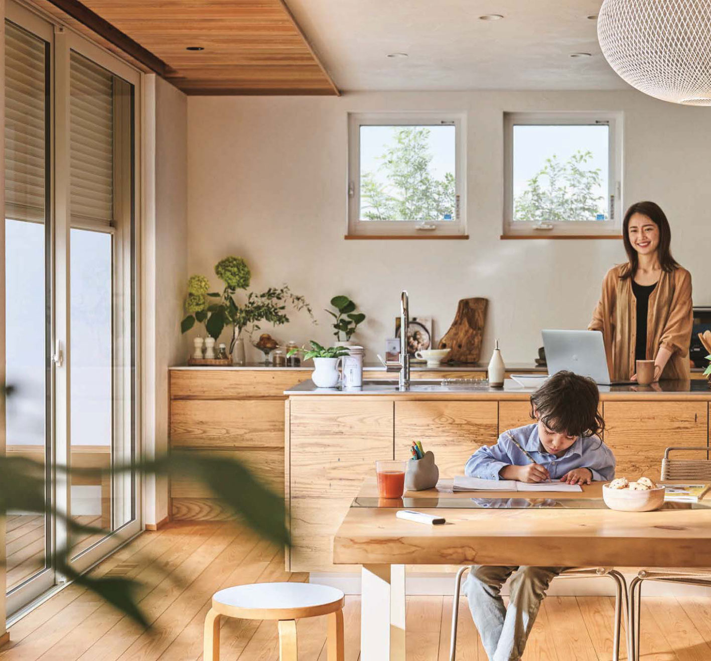 プリーツスクリーン