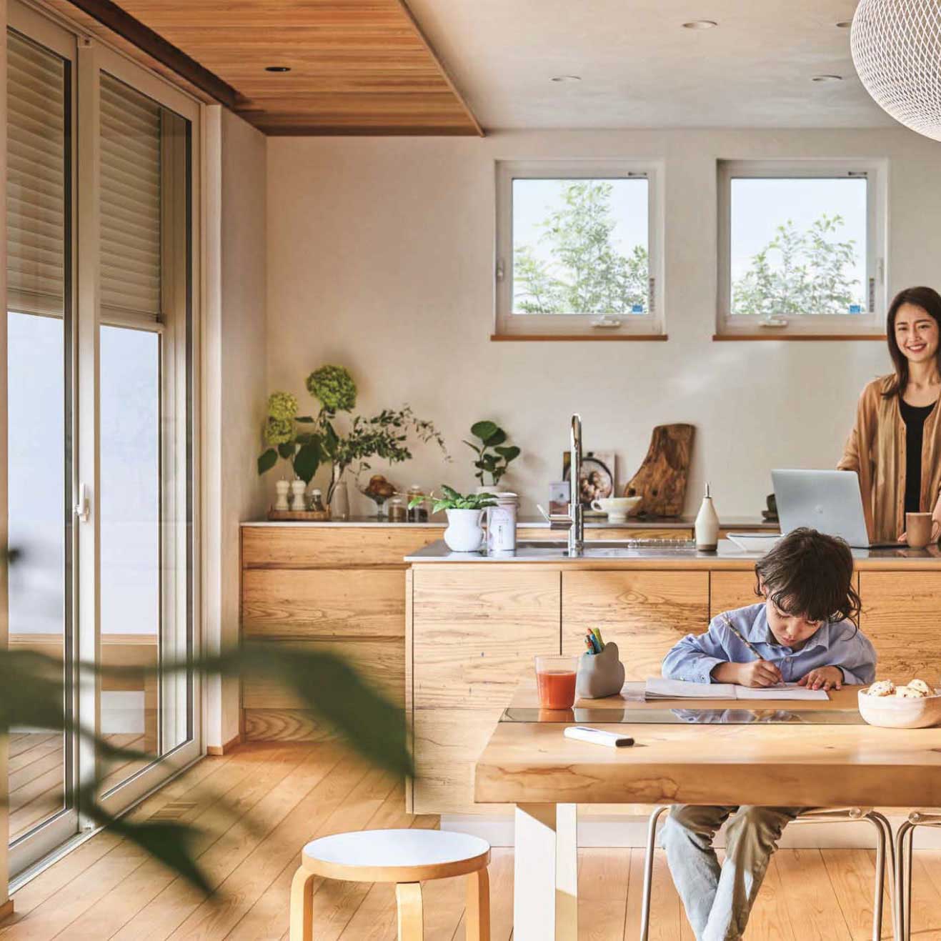 プリーツスクリーン